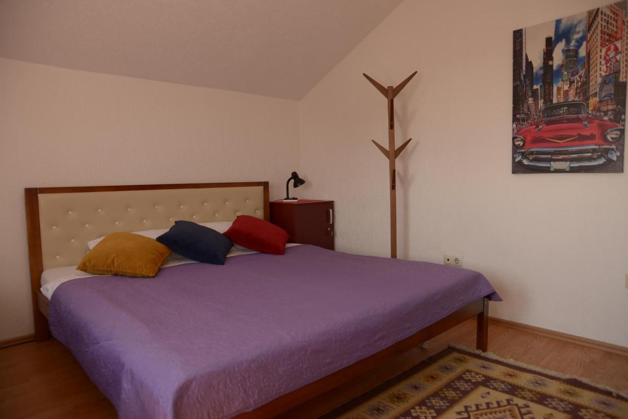Hostel Tuba Pristina Extérieur photo